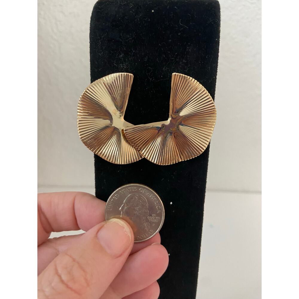 Fan earrings - Picture 2 of 4